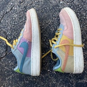 Nike Air Force 1 Sun Club girls size 2.5